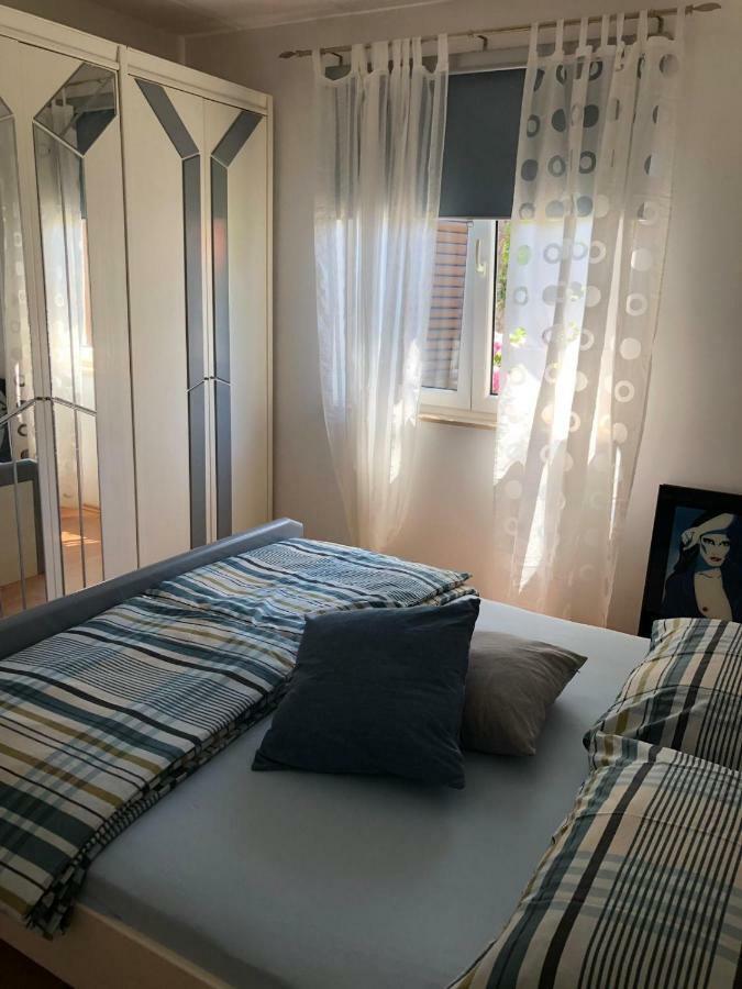 Apartman Gloria Apartamento Mali Lošinj Exterior foto